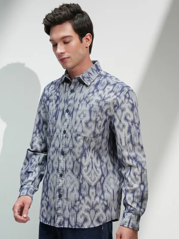 Men Relaxed Fit Casual Shirt