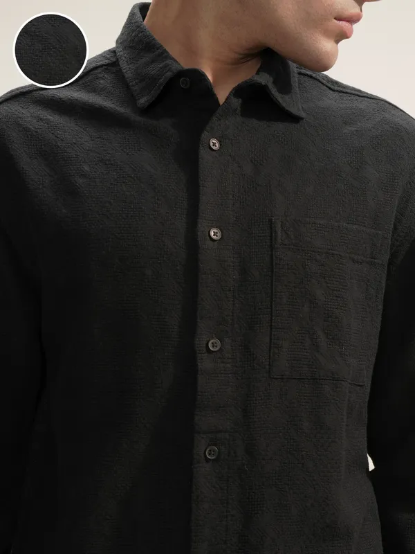 Highlander Men Black Self Design Relaxed Fit Casual Shirt