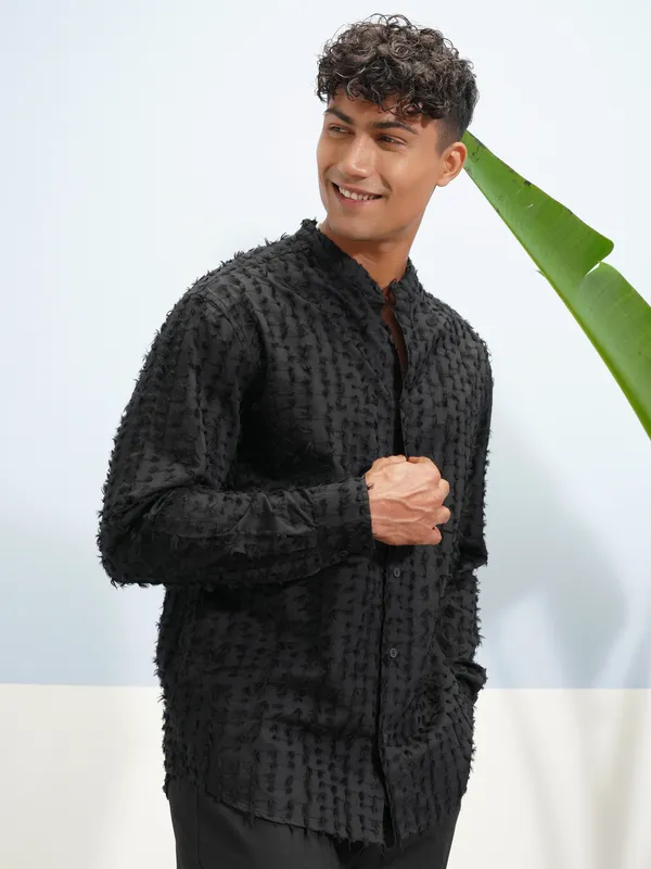 Highlander Men Black Self Design Relaxed Fit Casual Shirt