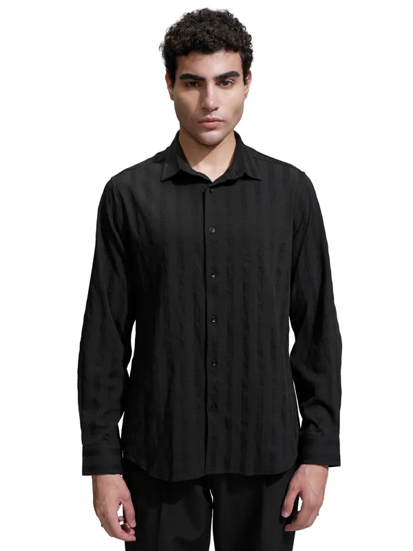 Highlander Men Black Self Design Slim Fit Casual Shirt