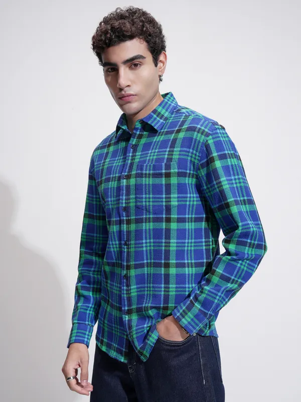 Highlander Men Blue Checked Relaxed Fit Casual Shirt