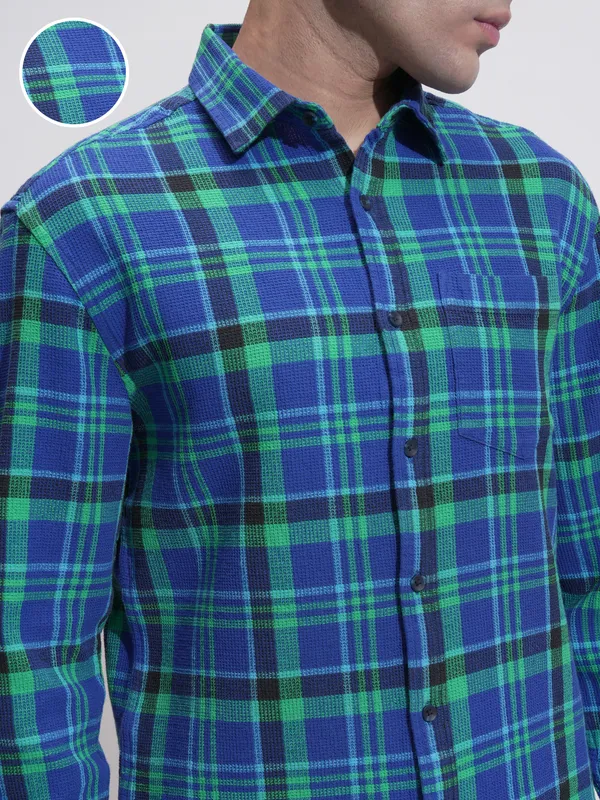 Highlander Men Blue Checked Relaxed Fit Casual Shirt