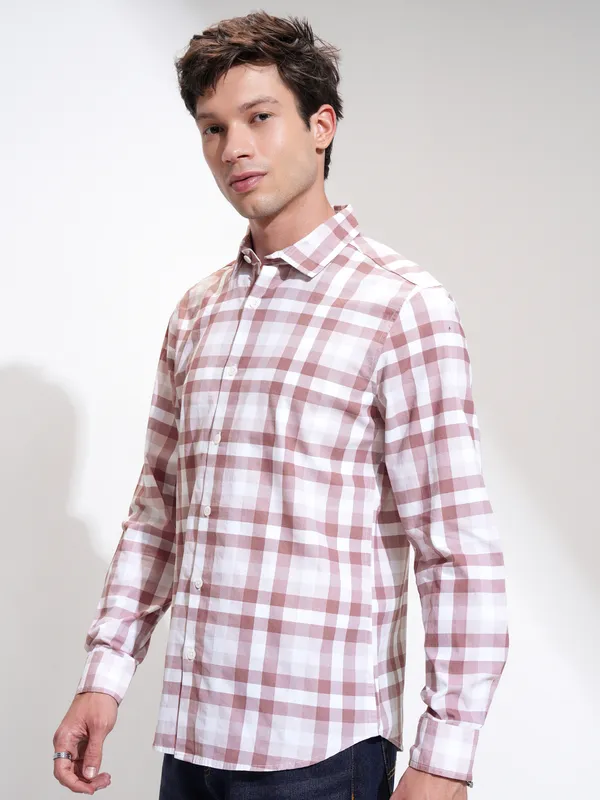 Highlander Men Maroon Checked Slim Fit Casual Shirt