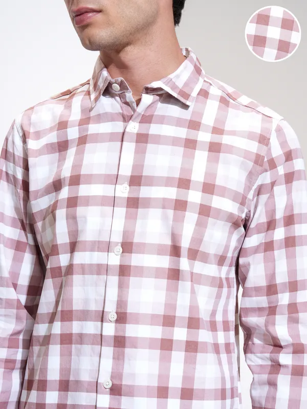 Highlander Men Maroon Checked Slim Fit Casual Shirt