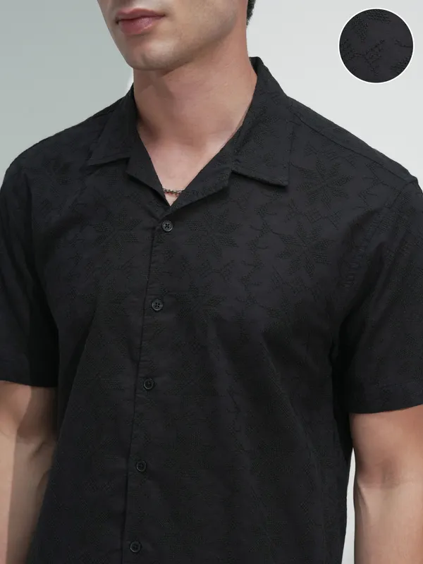 Highlander Men Black Printed Relaxed Fit Casual Shirt