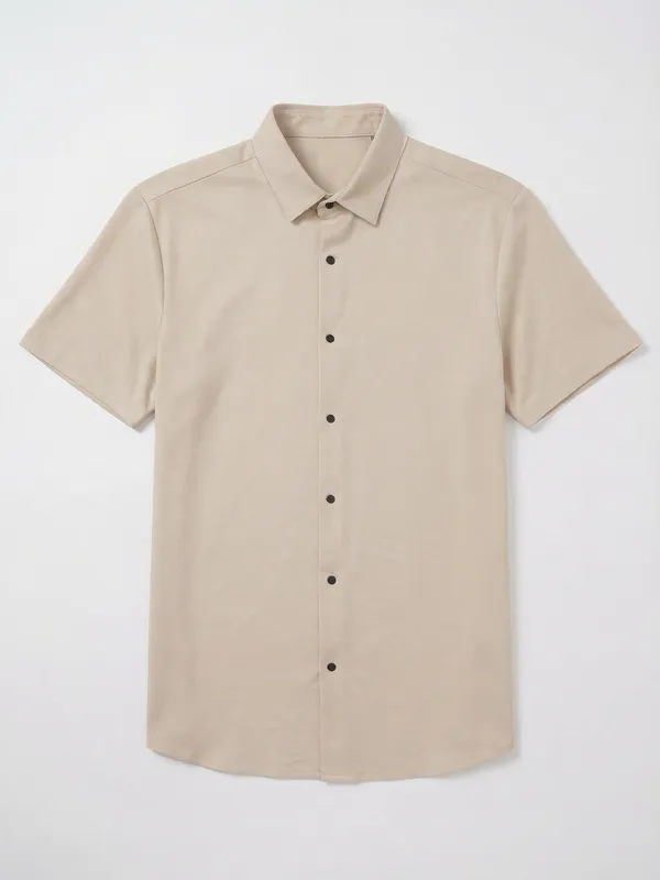 Highlander Men Beige Solid Slim Fit Casual Shirt