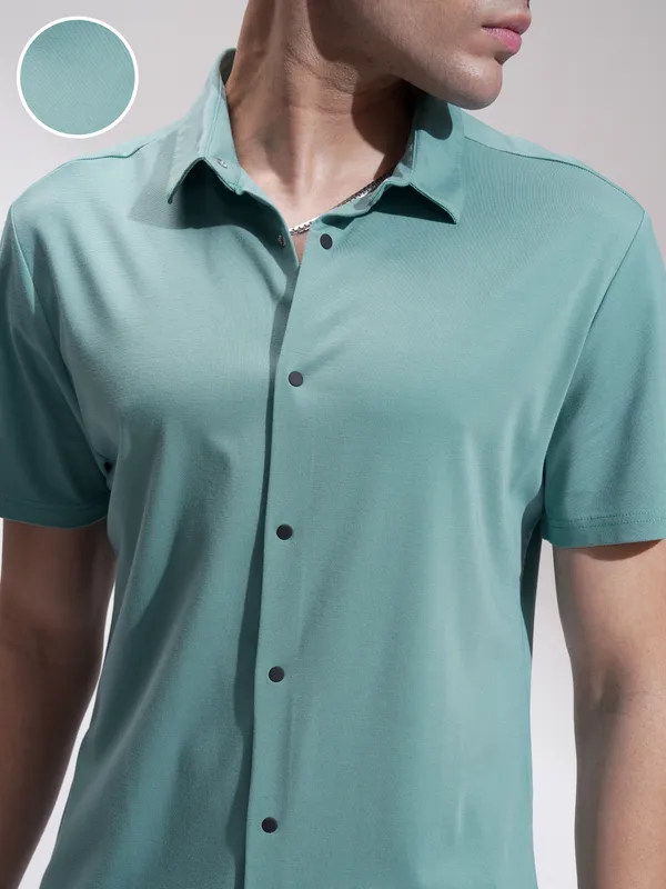 Highlander Men Green Self Design Slim Fit Casual Shirt