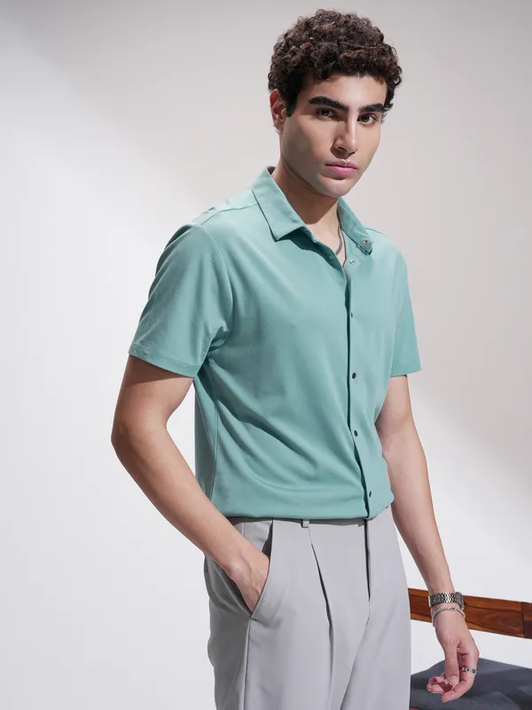 Highlander Men Green Self Design Slim Fit Casual Shirt