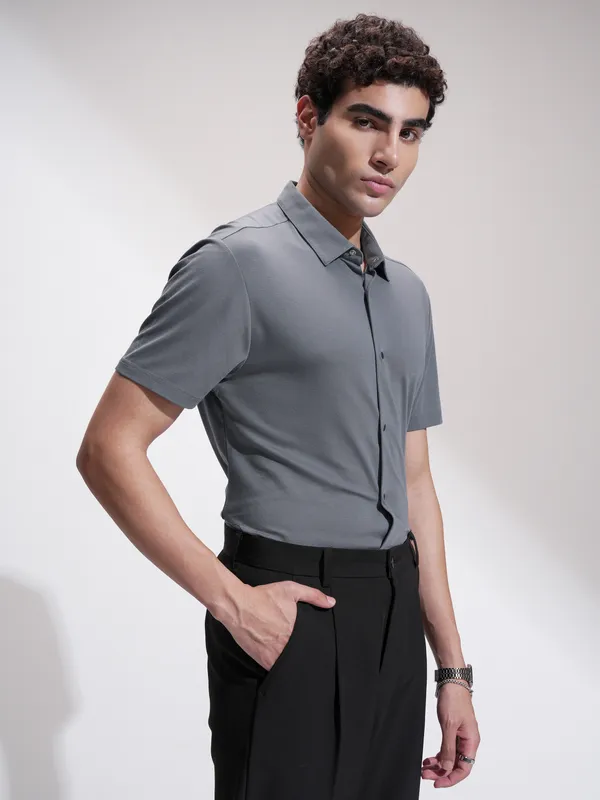 Highlander Men Grey Self Design Slim Fit Casual Shirt