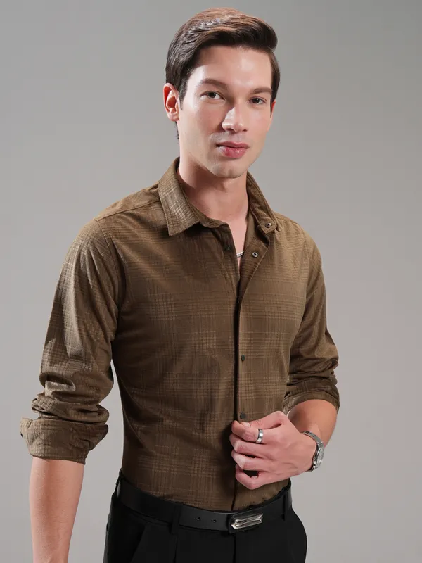 Highlander Men Brown Self Design Slim Fit Casual Shirt