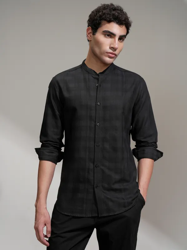Highlander Men Black Self Design Slim Fit Casual Shirt