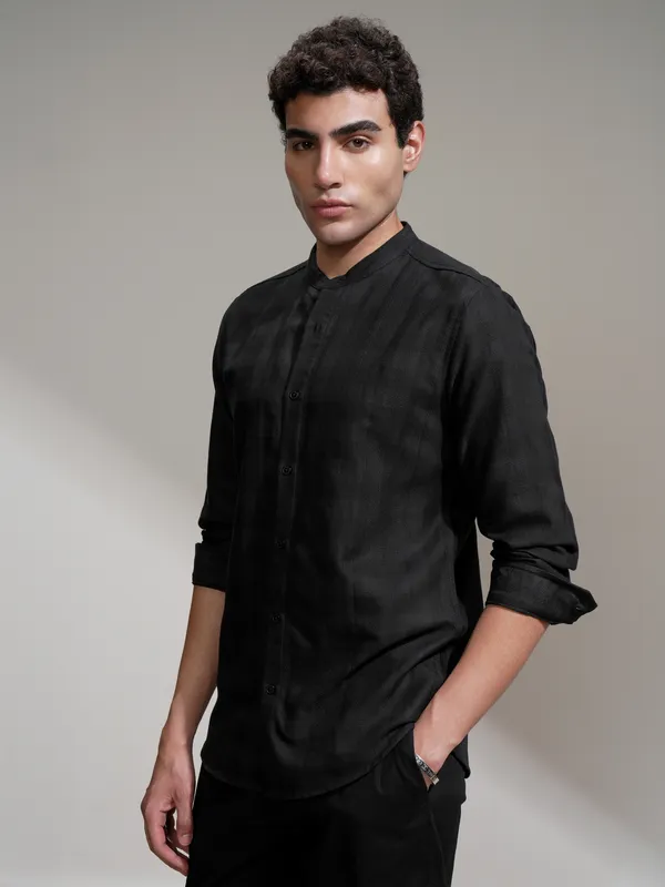 Highlander Men Black Self Design Slim Fit Casual Shirt