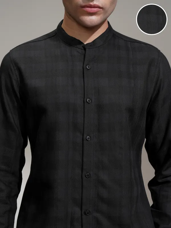 Highlander Men Black Self Design Slim Fit Casual Shirt