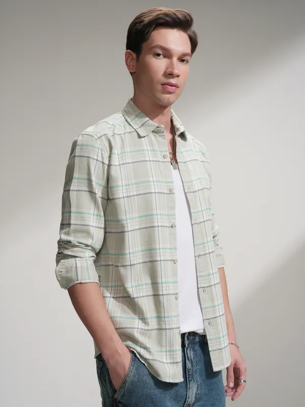 Highlander Men Teal Checked Slim Fit Casual Shirt