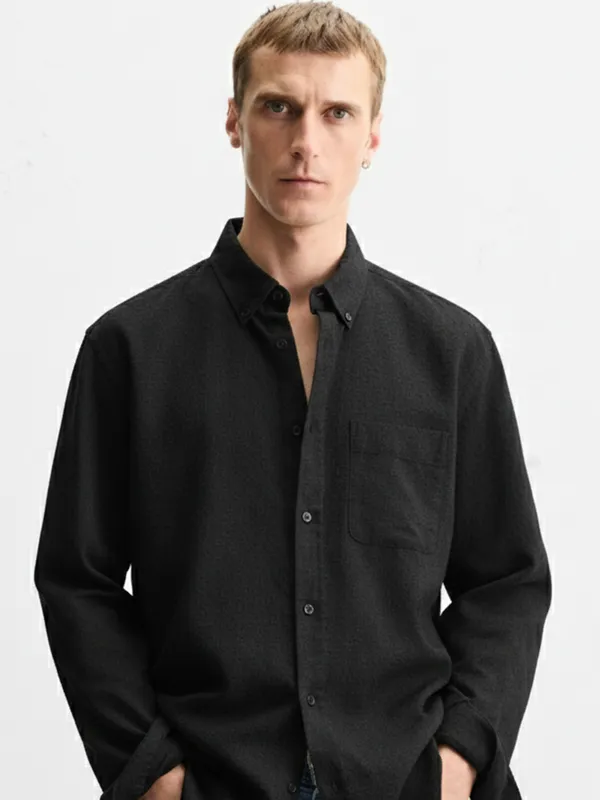 Highlander Men Black Self Design Relaxed Fit Casual Shirt