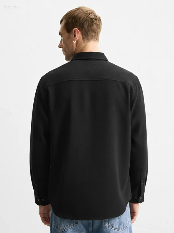 Highlander Men Black Self Design Relaxed Fit Casual Shirt