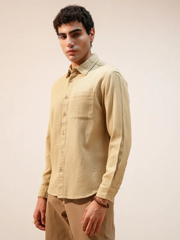 Highlander Men Gold Self Design Relaxed Fit Casual Shirt