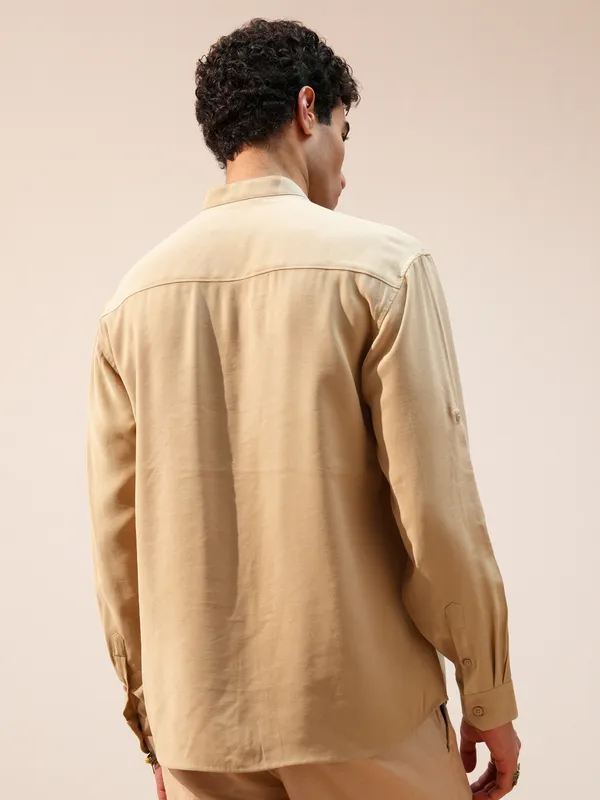 Highlander Men Khaki Self Design Relaxed Fit Casual Shirt