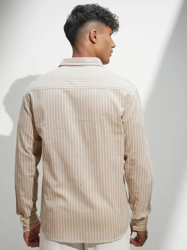 Highlander Men Beige Self Design Relaxed Fit Casual Shirt