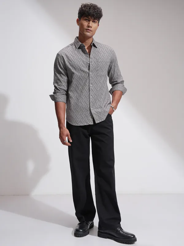 Highlander Men Grey Self Design Relaxed Fit Casual Shirt