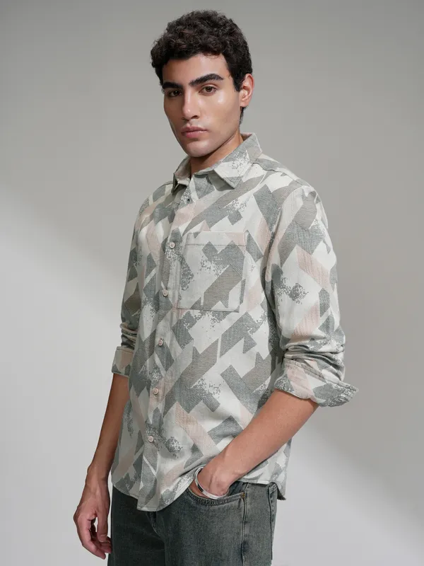 Highlander Men Green Printed Relaxed Fit Casual Shirt