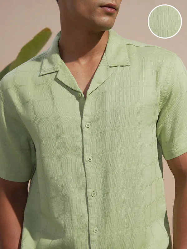 Highlander Men Green Self Design Relaxed Fit Casual Shirt