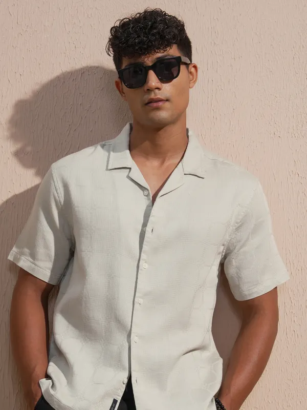 Highlander Men Grey Self Design Relaxed Fit Casual Shirt