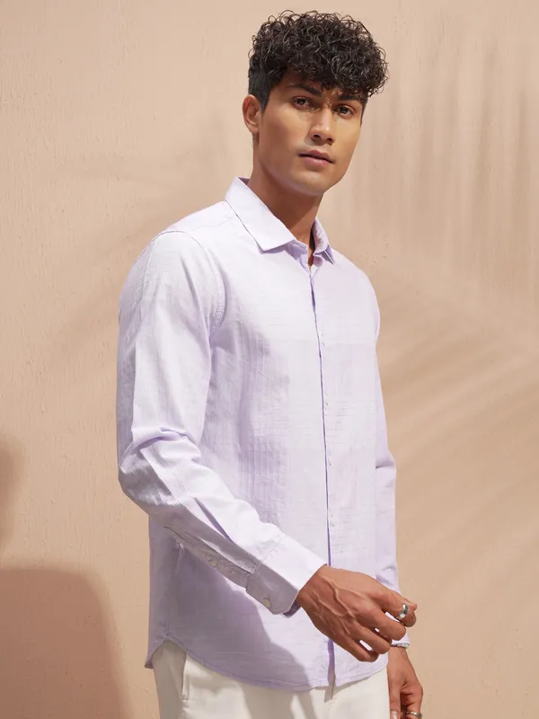 Highlander Men Purple Self Design Slim Fit Casual Shirt