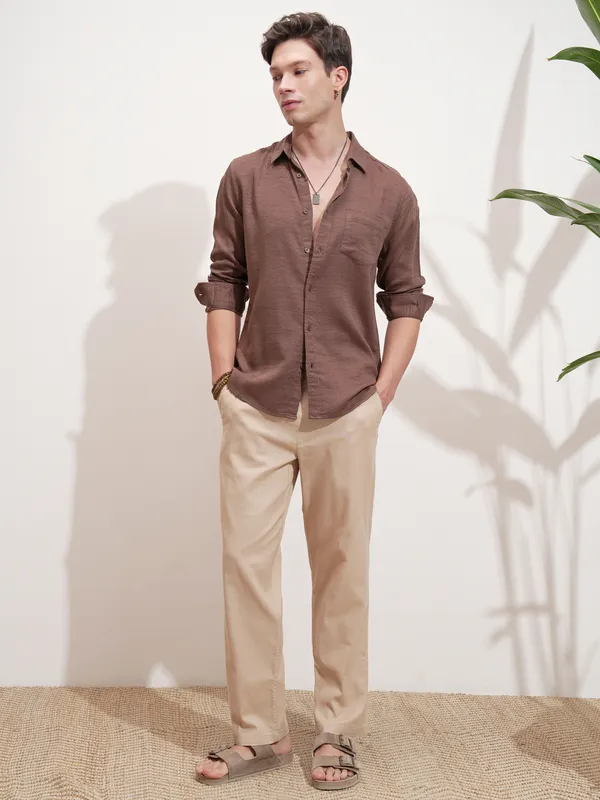 Highlander Men Brown Self Design Slim Fit Casual Shirt