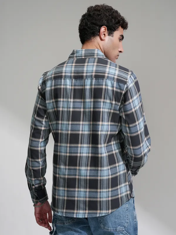 Highlander Men Charcoal Checked Slim Fit Casual Shirt