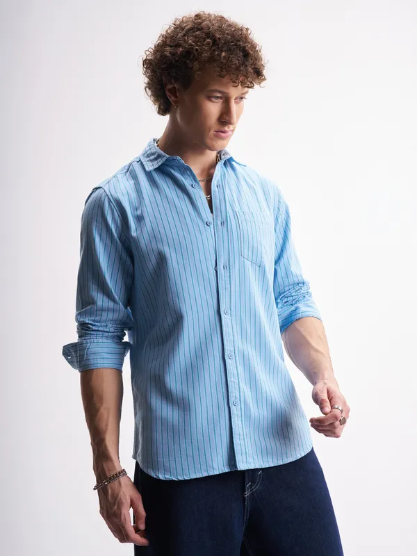 Highlander Men Blue Striped Slim Fit Casual Shirt