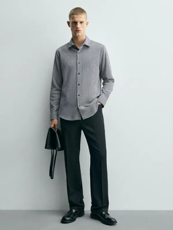 Highlander Men Black Striped Slim Fit Casual Shirt