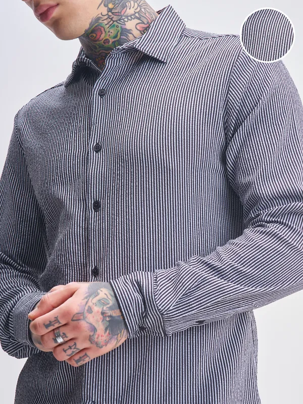 Highlander Men Black Striped Slim Fit Casual Shirt