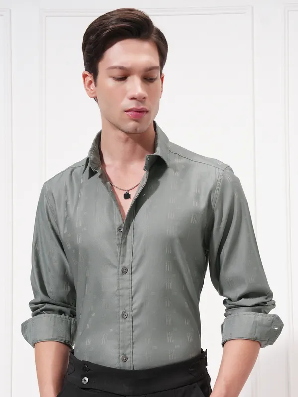 Highlander Men Grey Self Design Slim Fit Casual Shirt