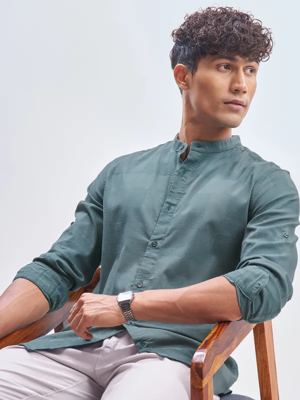 Highlander Men Teal Self Design Slim Fit Casual Shirt