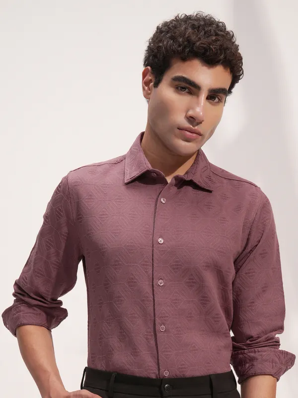 Highlander Men Rose Self Design Slim Fit Casual Shirt