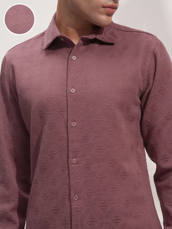 Highlander Men Rose Self Design Slim Fit Casual Shirt