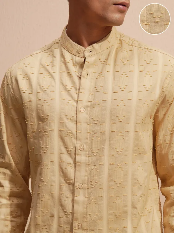 Highlander Men Gold Self Design Relaxed Fit Casual Shirt