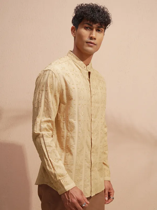 Highlander Men Gold Self Design Relaxed Fit Casual Shirt