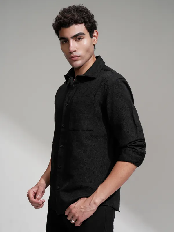 Highlander Men Black Self Design Relaxed Fit Casual Shirt