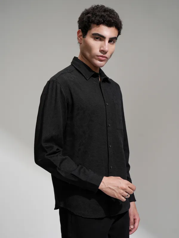 Highlander Men Black Self Design Relaxed Fit Casual Shirt