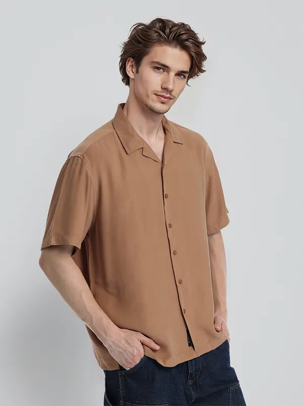 Highlander Men Rust Solid Relaxed Fit Casual Shirt