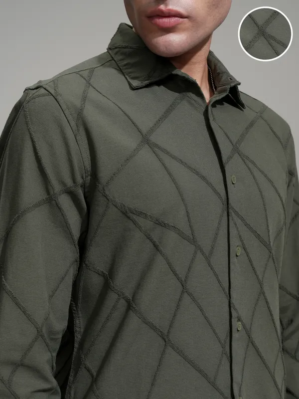 Highlander Men Olive Self Design Slim Fit Casual Shirt