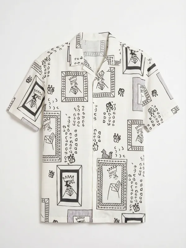 Highlander Men Off White Printed Relaxed Fit Casual Shirt