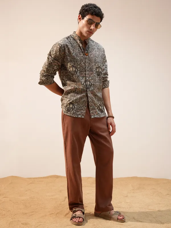 Highlander Men Multi Printed Relaxed Fit Casual Shirt