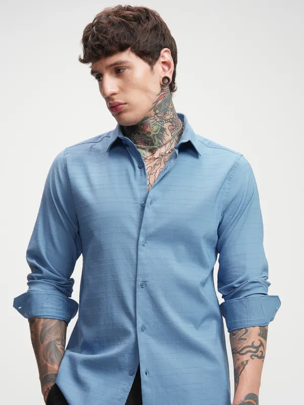 Highlander Men Blue Self Design Slim Fit Casual Shirt