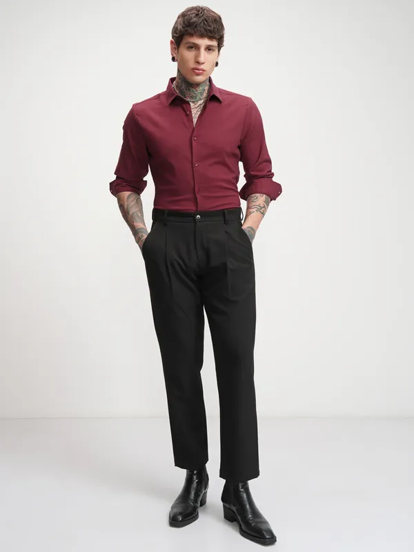 Highlander Men Maroon Self Design Slim Fit Casual Shirt