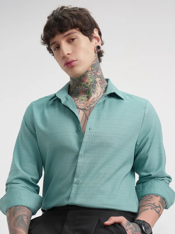 Highlander Men Green Striped Slim Fit Casual Shirt