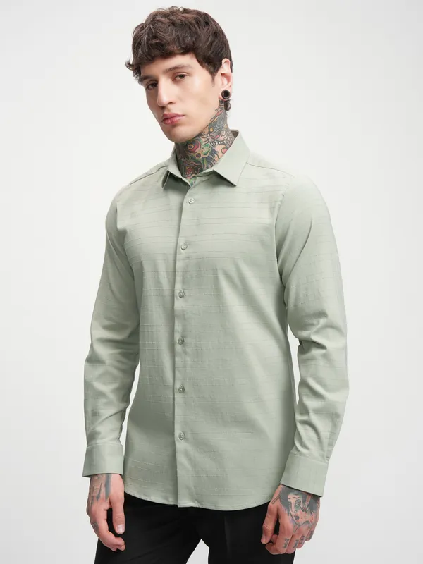 Highlander Men Green Self Design Slim Fit Casual Shirt