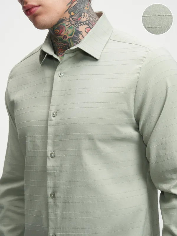 Highlander Men Green Self Design Slim Fit Casual Shirt